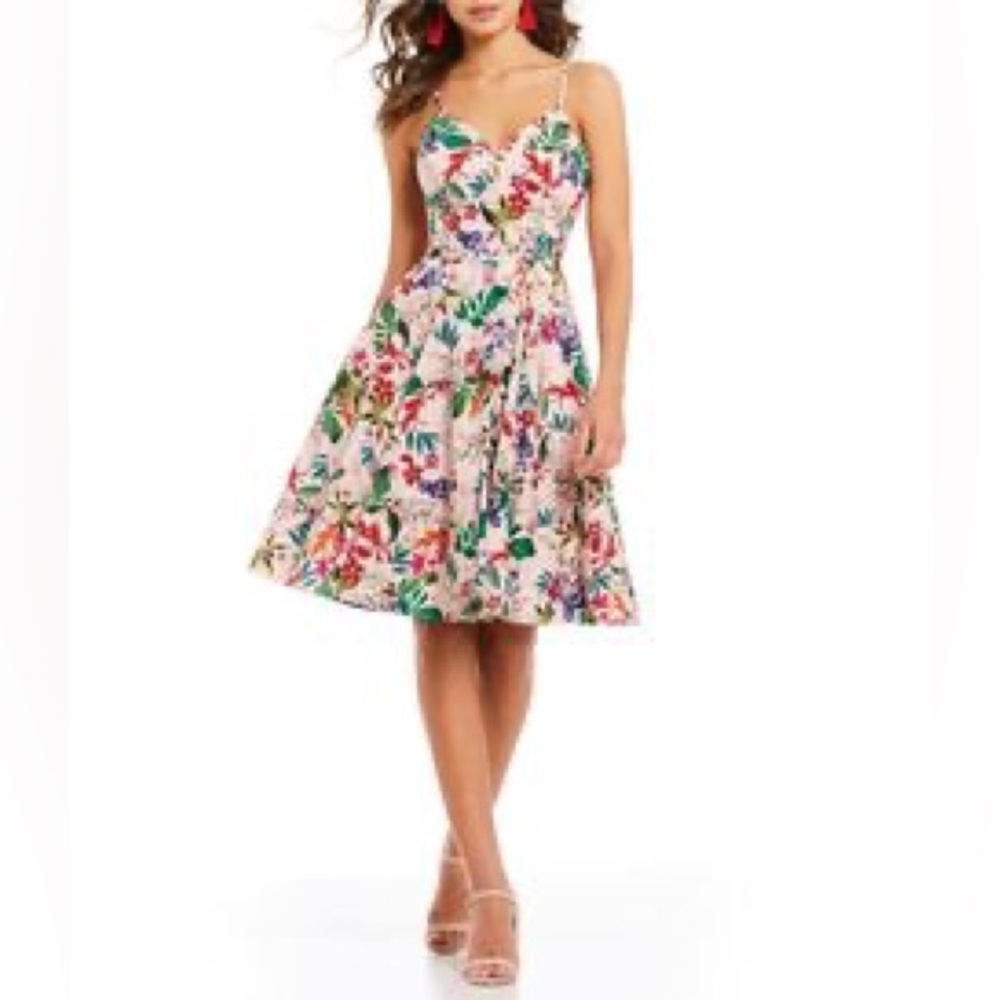 Gianni Bini Jacqueline Floral A-line dress fitted cocktail wedding guest